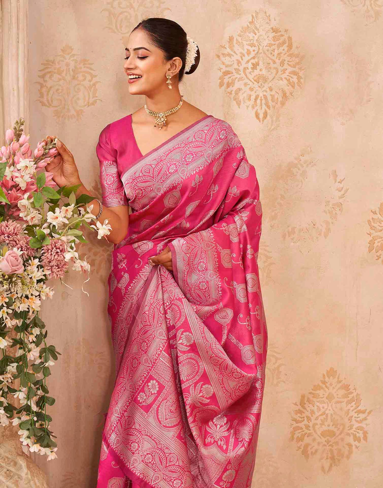 Pink Silk Woven Banarasi Saree
